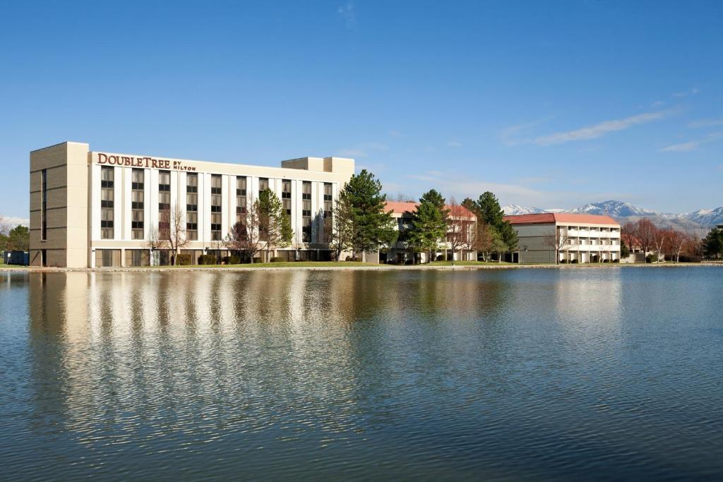 Doubletree By Hilton Hotel Salt Lake City Airport Eksteriør bilde