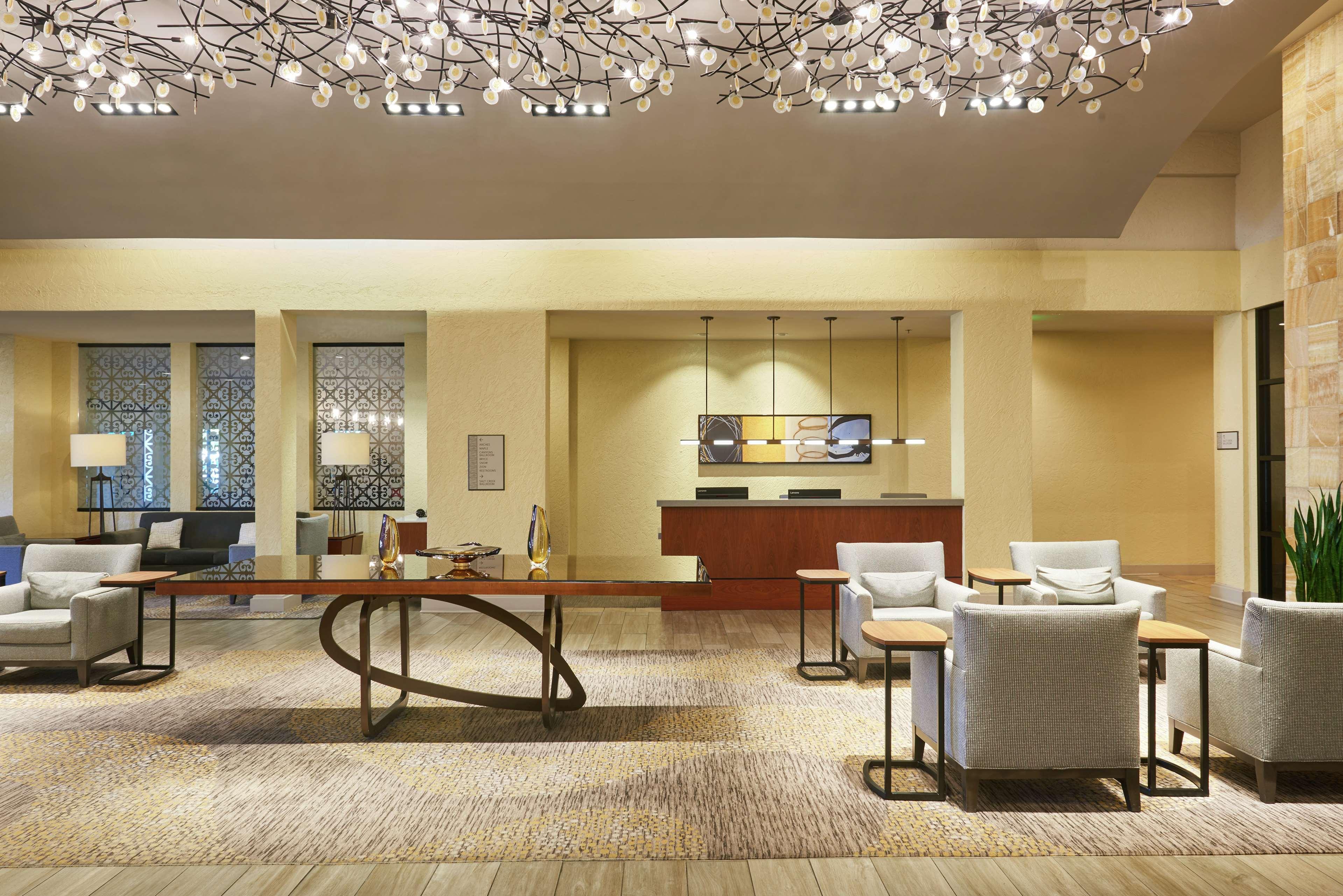 Doubletree By Hilton Hotel Salt Lake City Airport Eksteriør bilde
